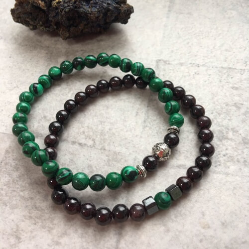 Комплект браслетов малахит и гранат